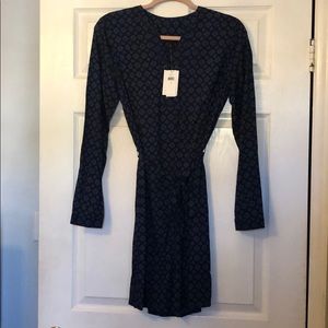Banana Republic tie dress